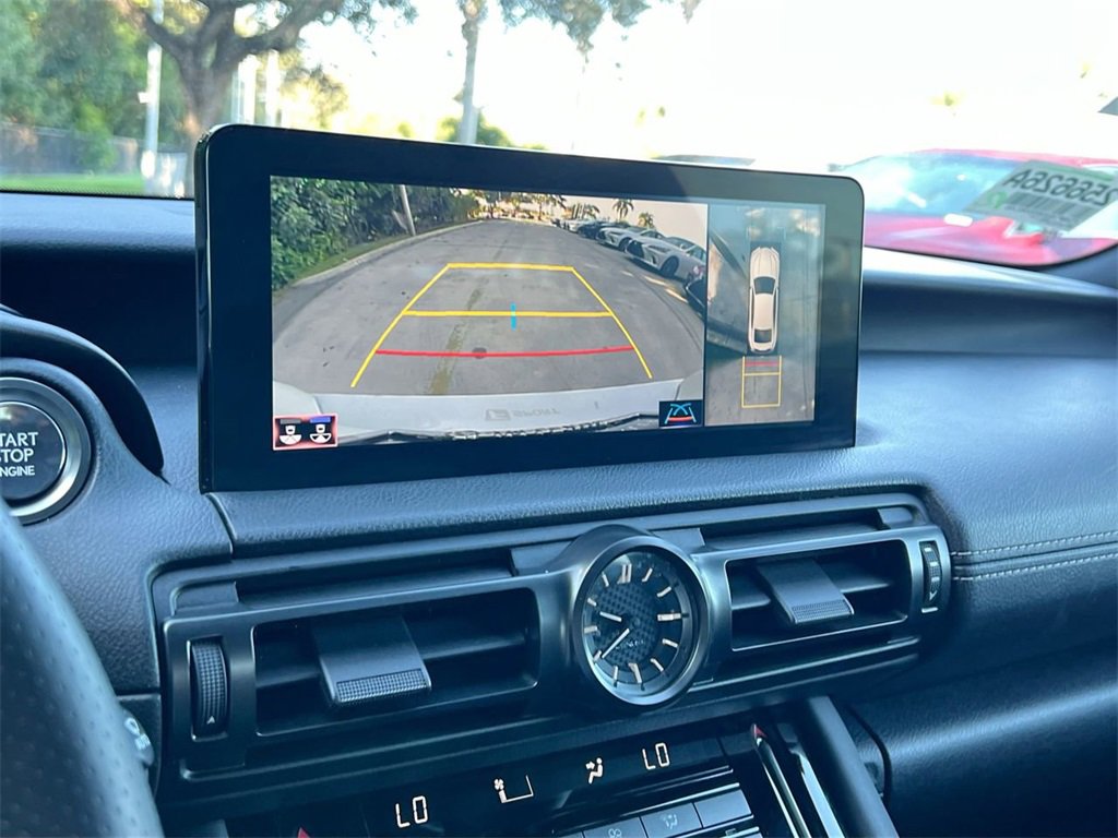 Used 2024 Lexus IS 500 image 16