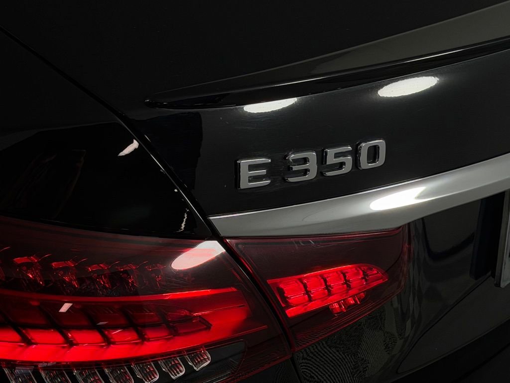 Used 2022 Mercedes-Benz E 350 Sedan image 11
