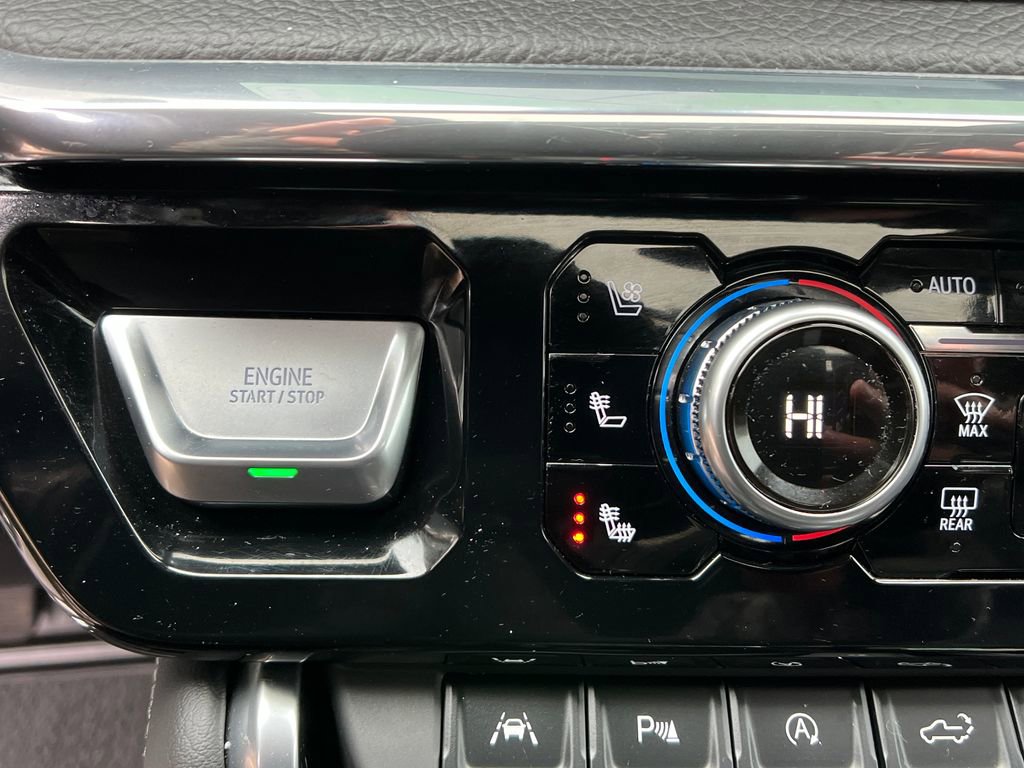 Used 2024 GMC Sierra 1500 Denali image 29