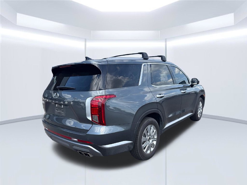 Used 2025 Hyundai Palisade SEL FWD image 4
