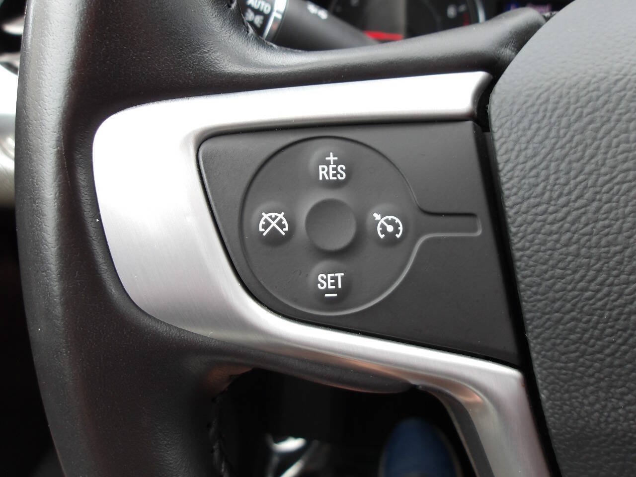 Used 2020 GMC Acadia SLE AWD/4WD image 20