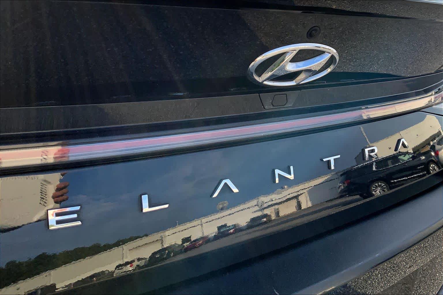 Used 2021 Hyundai Elantra N Line FWD image 10