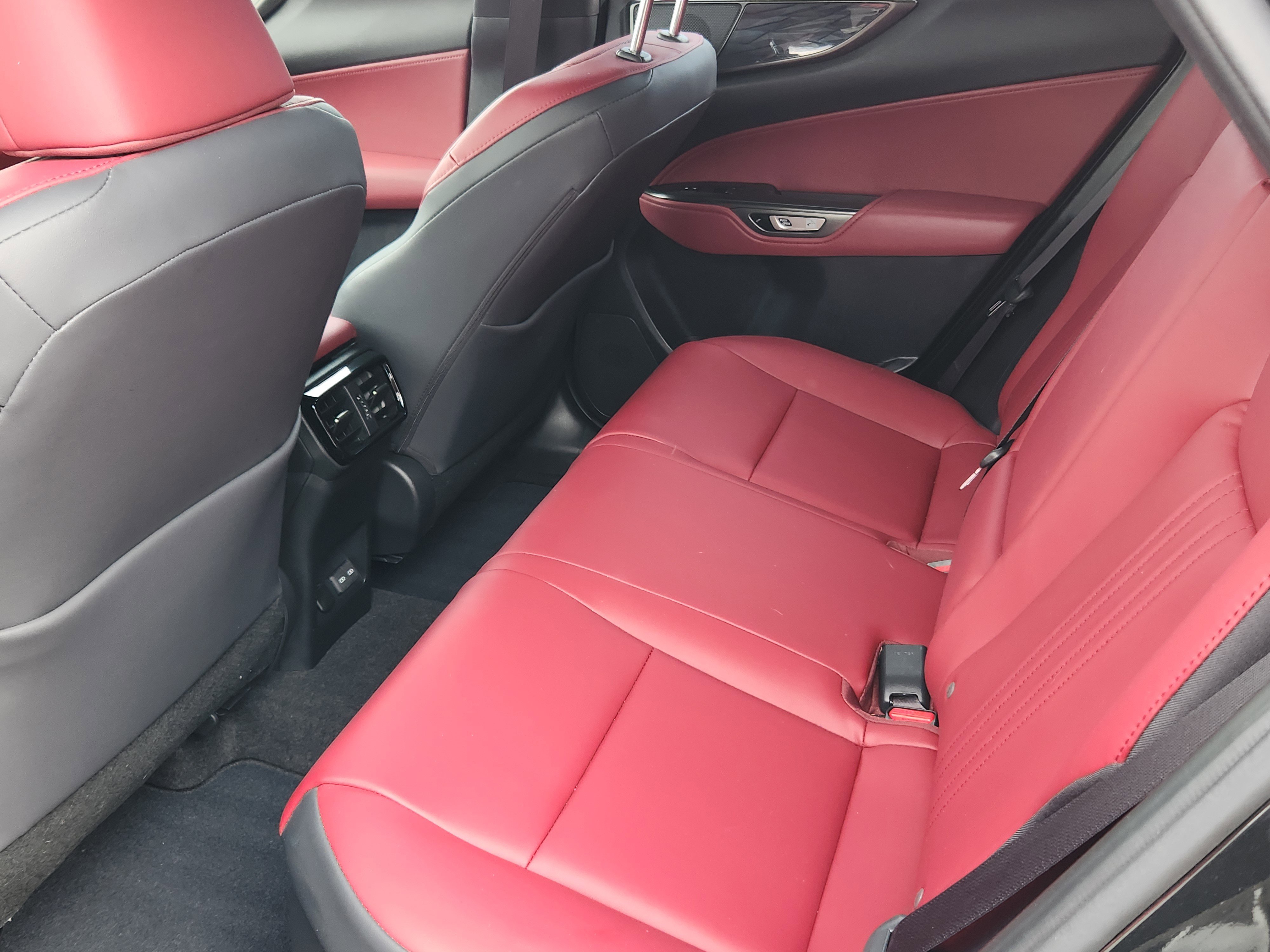 Used 2024 Lexus NX 350h AWD w/ Cold Area Package image 16