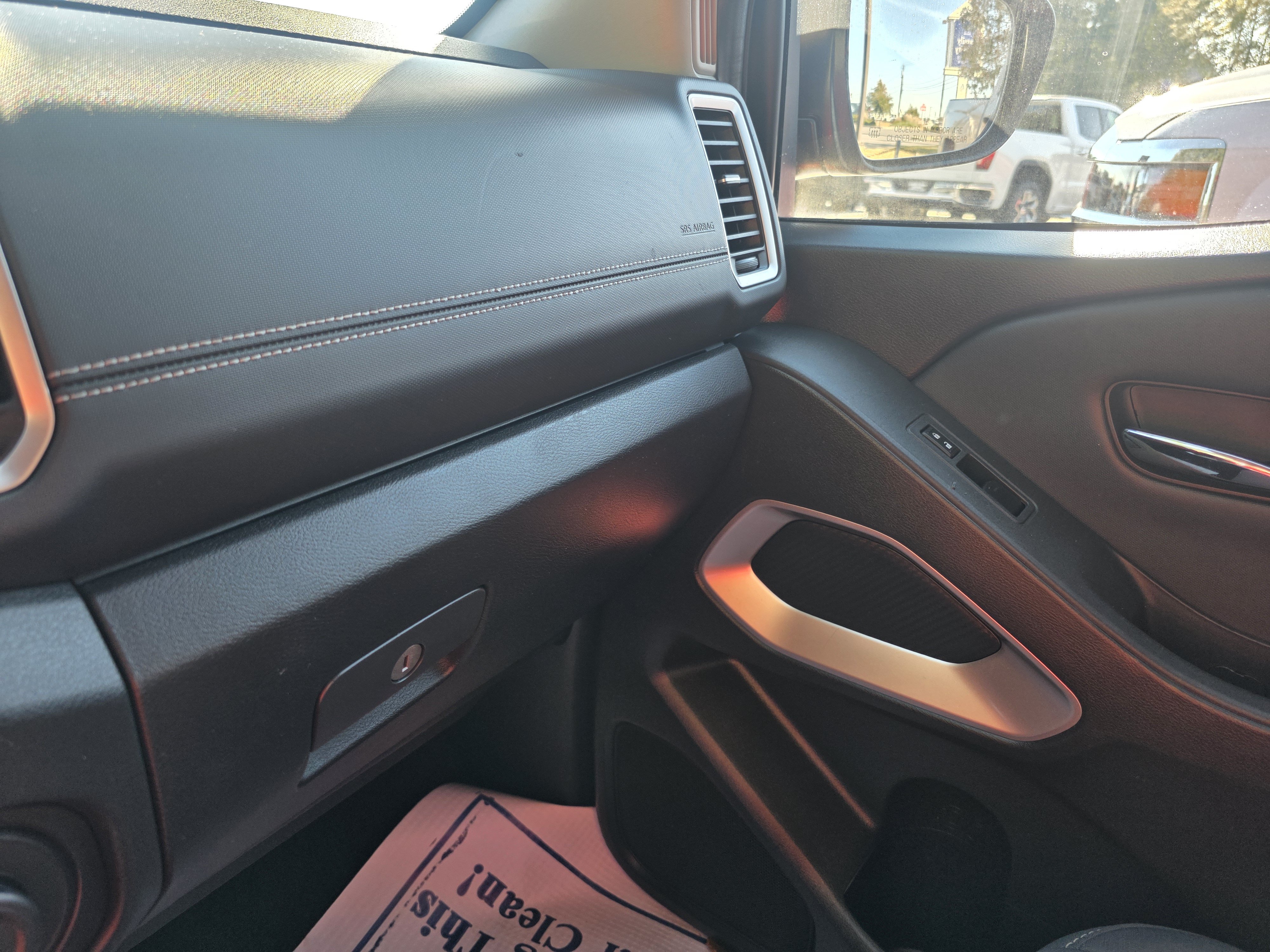 Used 2022 Nissan Frontier SV AWD/4WD image 18