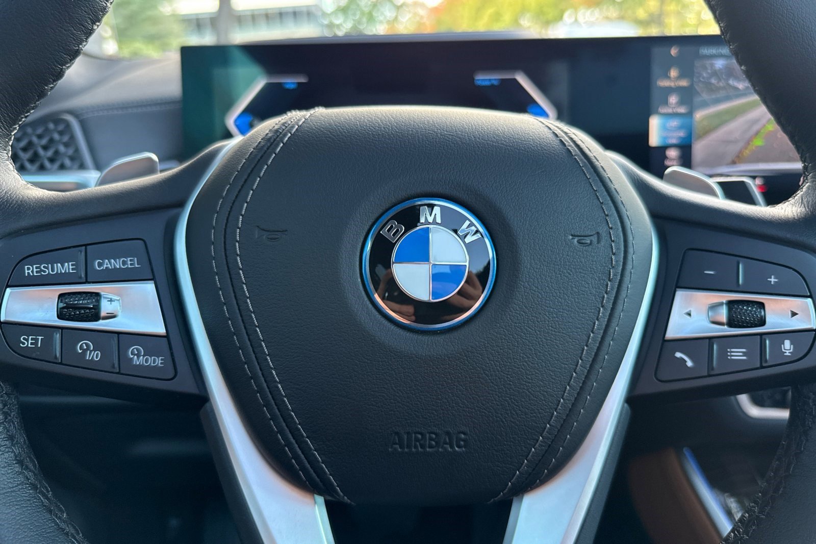 Certified 2024 BMW X5 xDrive50e w/ Premium Package image 28