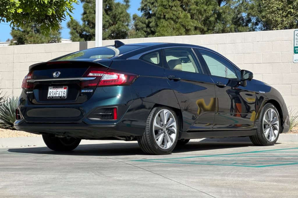 Certified 2020 Honda Clarity Plug-In Hybrid image 7