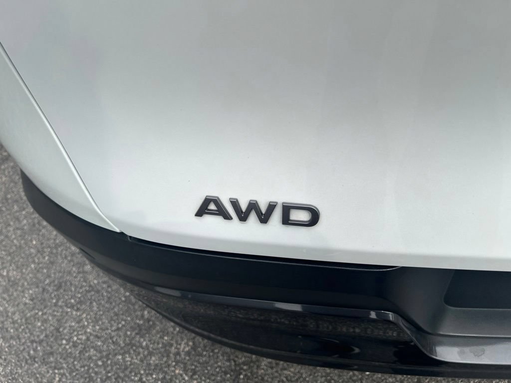 Certified 2025 Nissan Murano SL AWD/4WD image 11