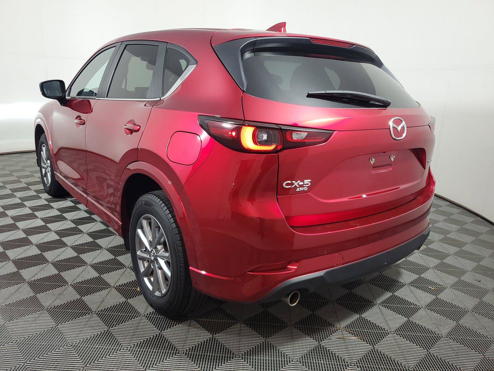 Certified 2025 MAZDA CX-5 AWD 2.5 S w/ Preferred Package image 6