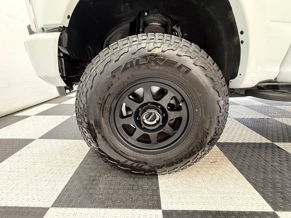 Used 2022 Ford F350 Lariat w/ Tremor Off-Road Package AWD/4WD image 10