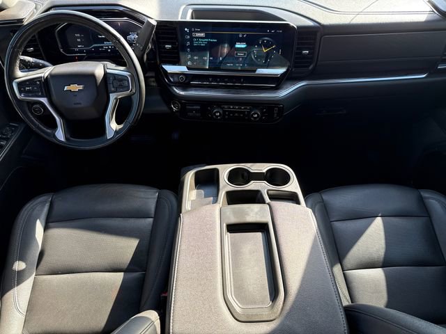 Used 2024 Chevrolet Silverado 2500 LTZ image 9