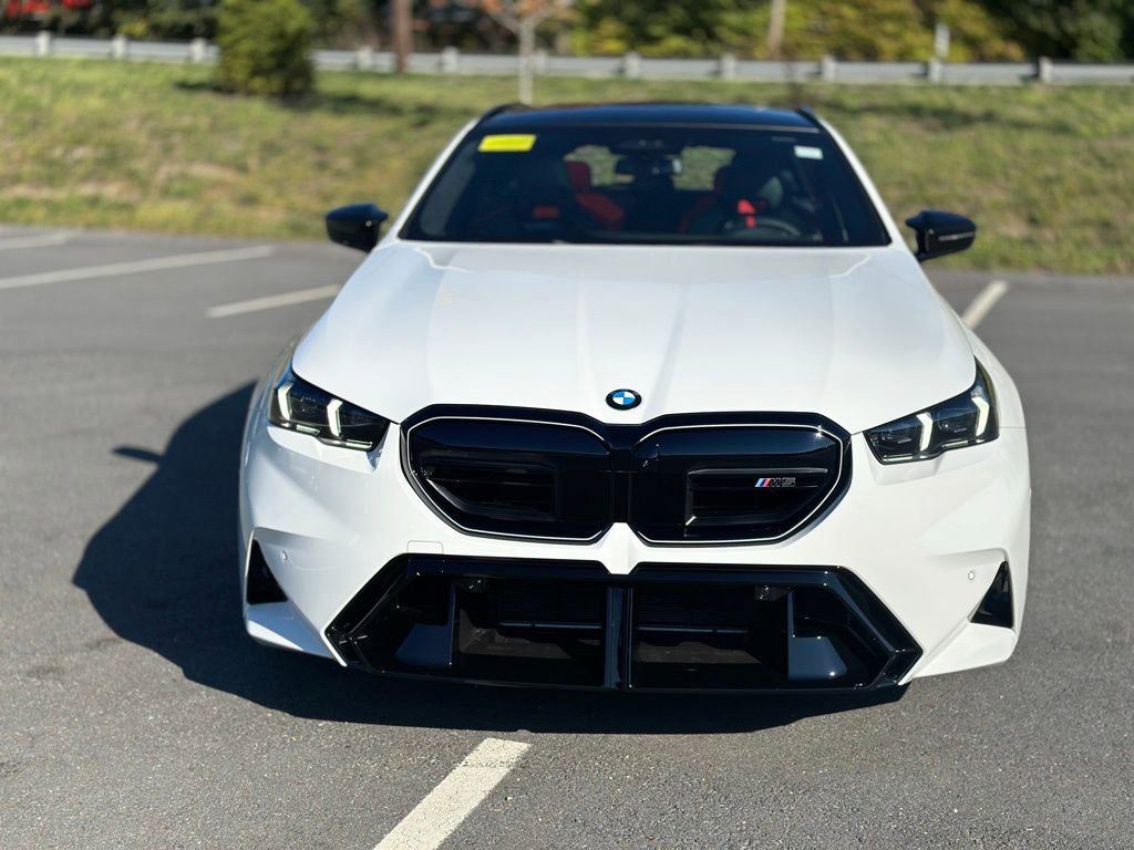 New 2026 BMW M5 Touring image 10