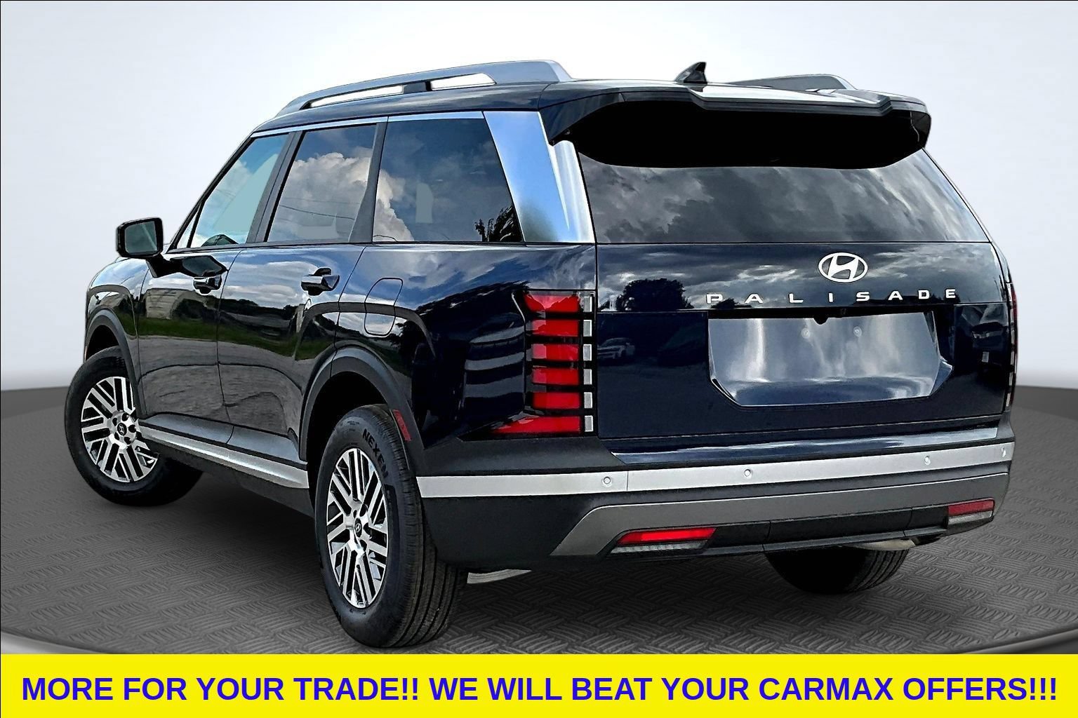 New 2027 Hyundai Palisade SEL FWD image 3