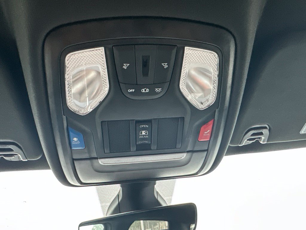 Used 2023 RAM 1500 Big Horn AWD/4WD image 41