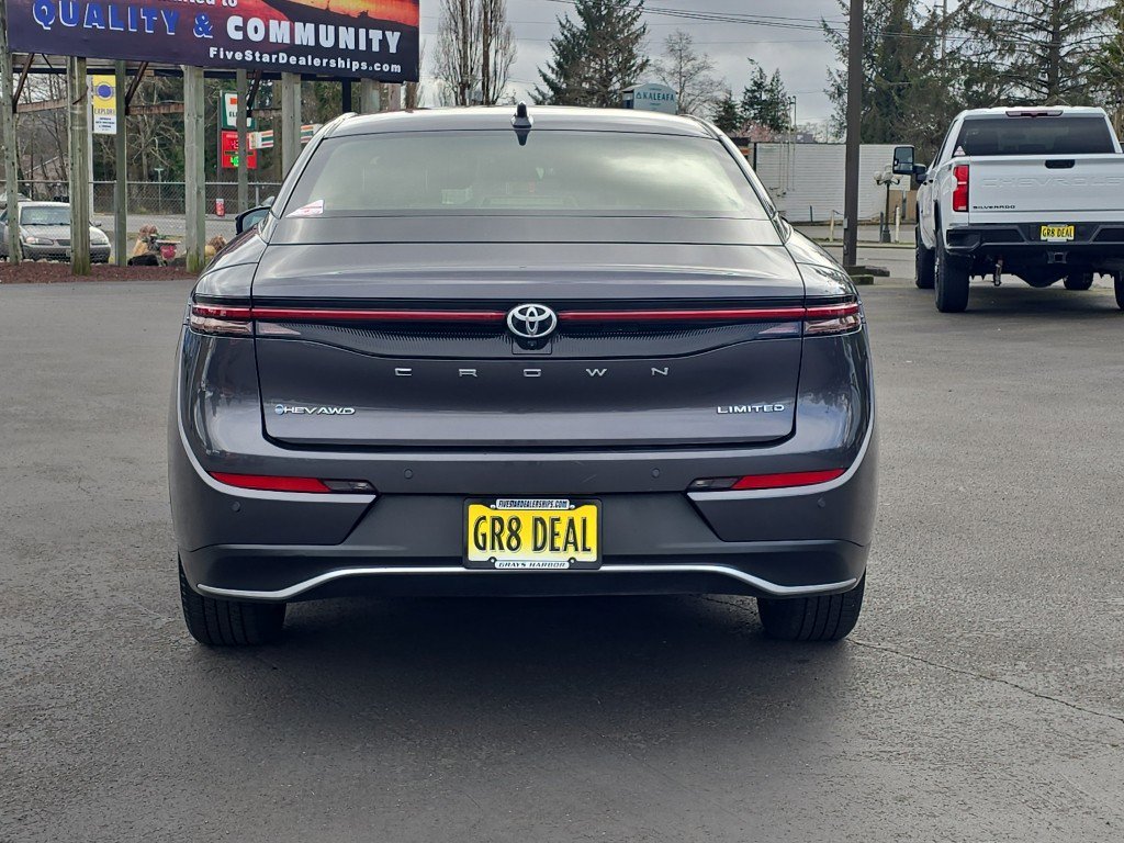 Certified 2024 Toyota Crown Limited image 8