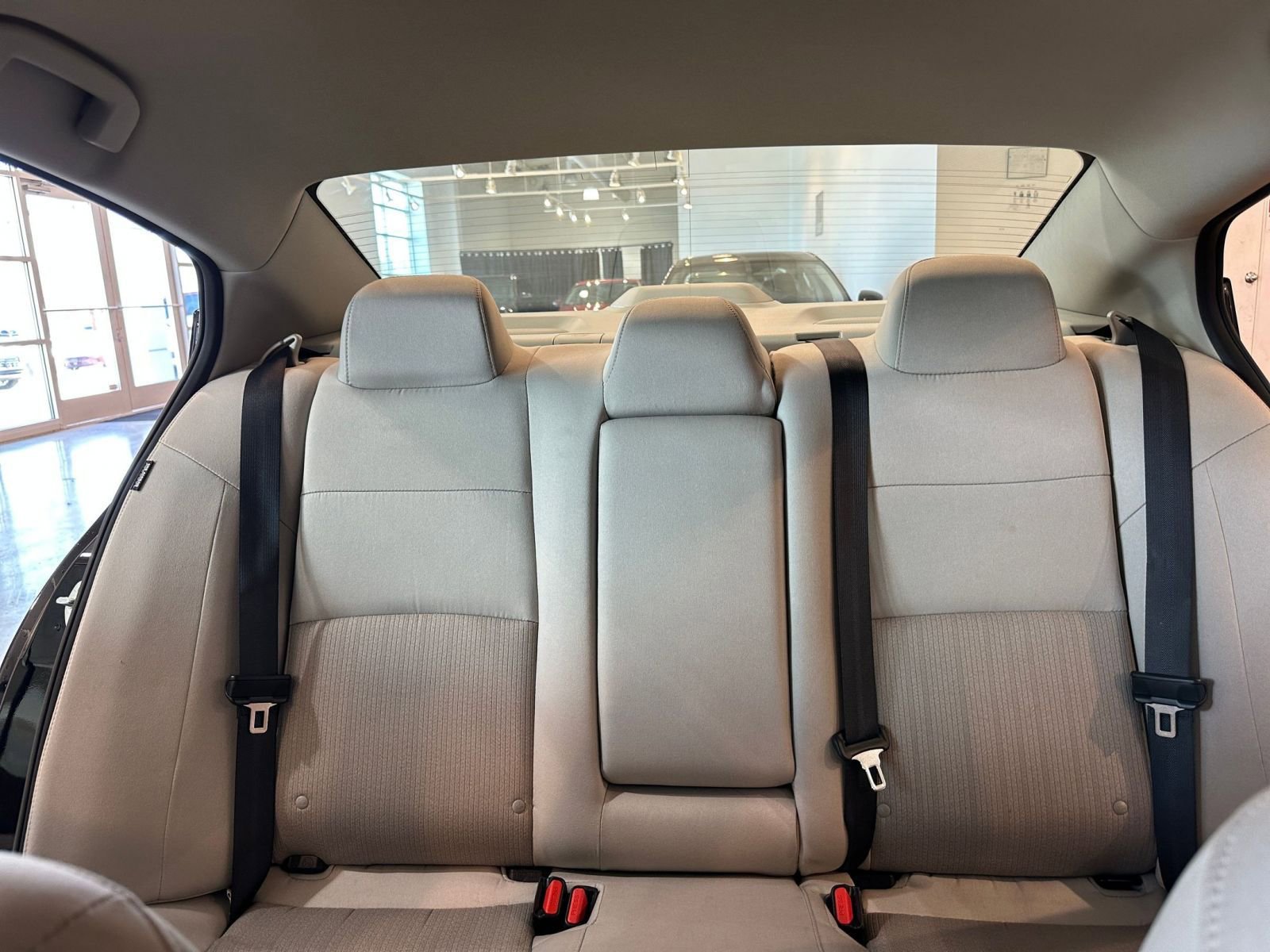 Used 2025 Nissan Altima 2.5 SV image 37