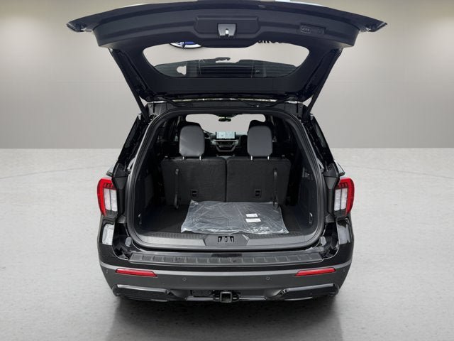 New 2027 Ford Explorer ST-Line AWD/4WD image 7