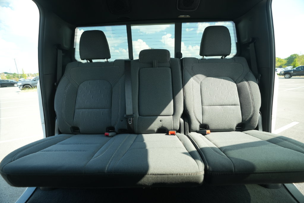 Used 2023 RAM 1500 Big Horn AWD/4WD image 35