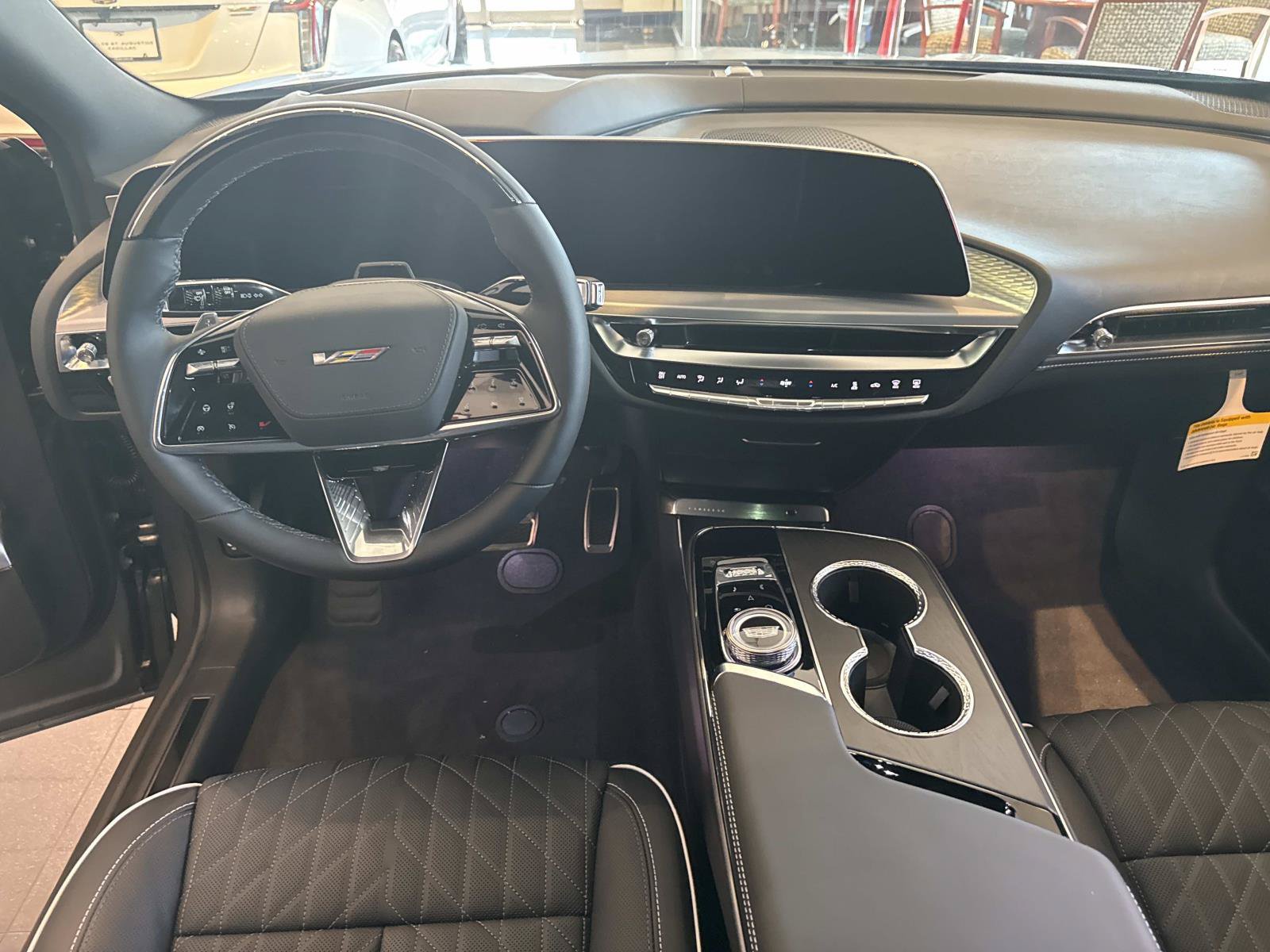 New 2026 Cadillac Lyriq V AWD/4WD image 18