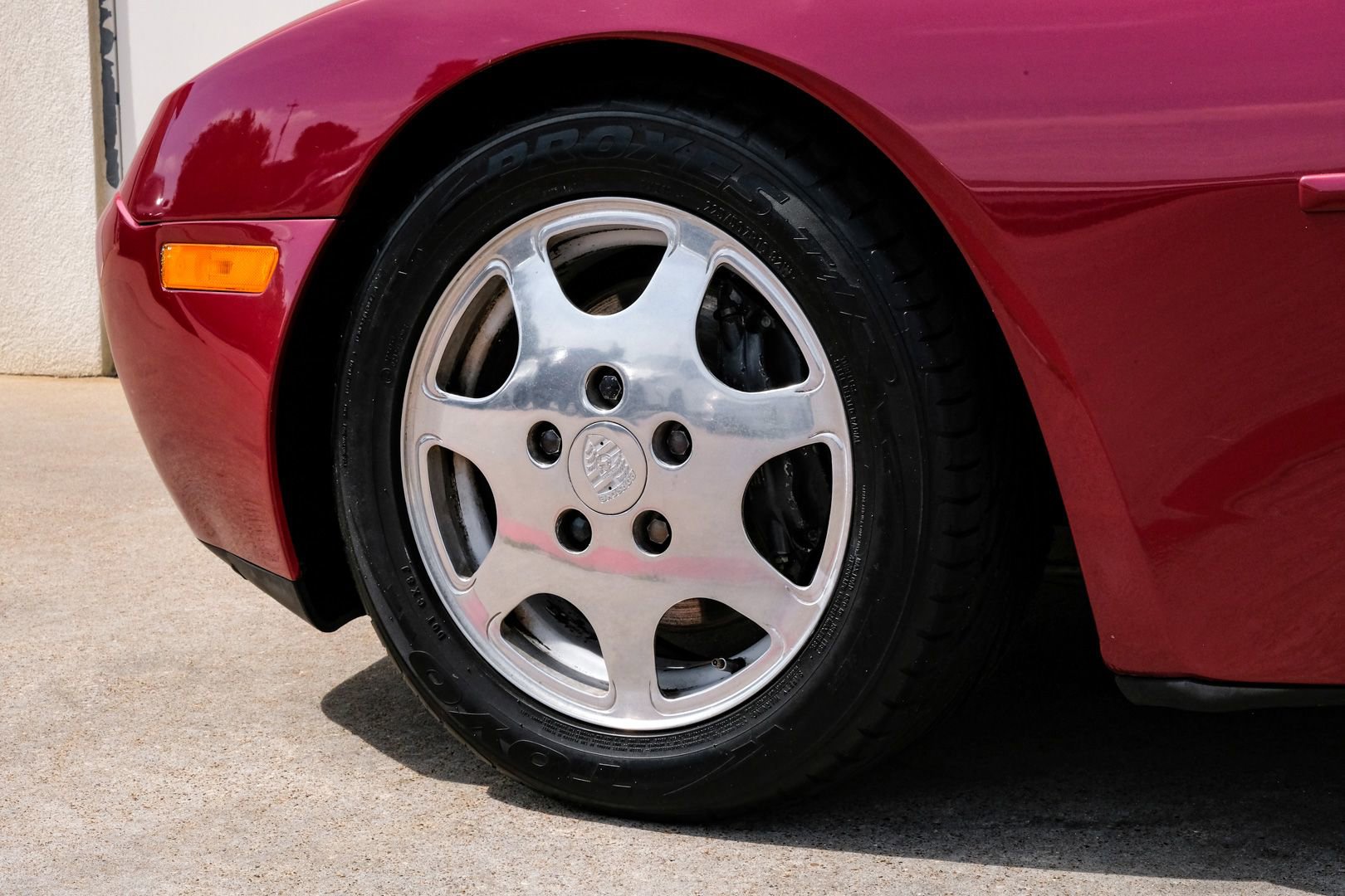 Used 1989 Porsche 944 Turbo RWD image 45