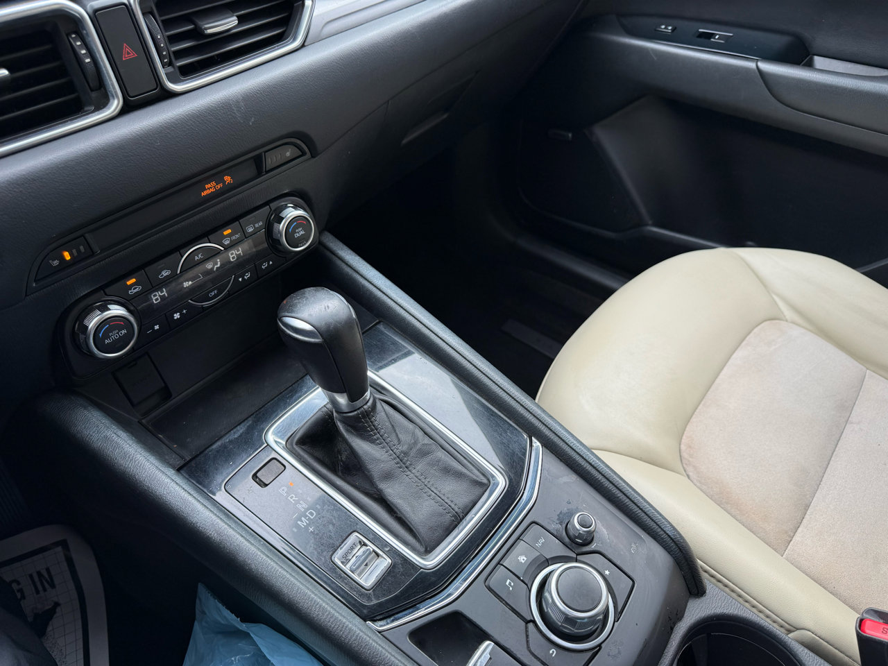 Used 2018 MAZDA CX-5 Touring w/ Preferred Equipment Package image 13