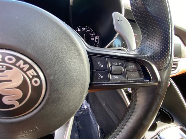 Used 2021 Alfa Romeo Giulia Ti Sport image 20