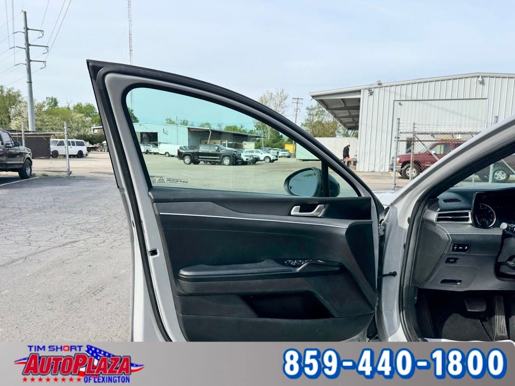Used 2022 Kia K5 GT-Line FWD image 47