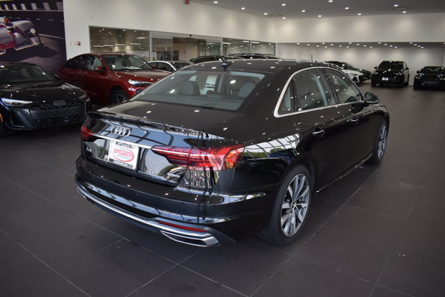Used 2022 Audi A4 2.0T Premium Plus AWD/4WD image 7