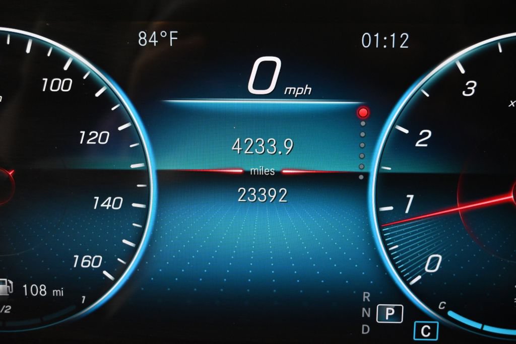Used 2022 Mercedes-Benz GLA 250 4MATIC image 26