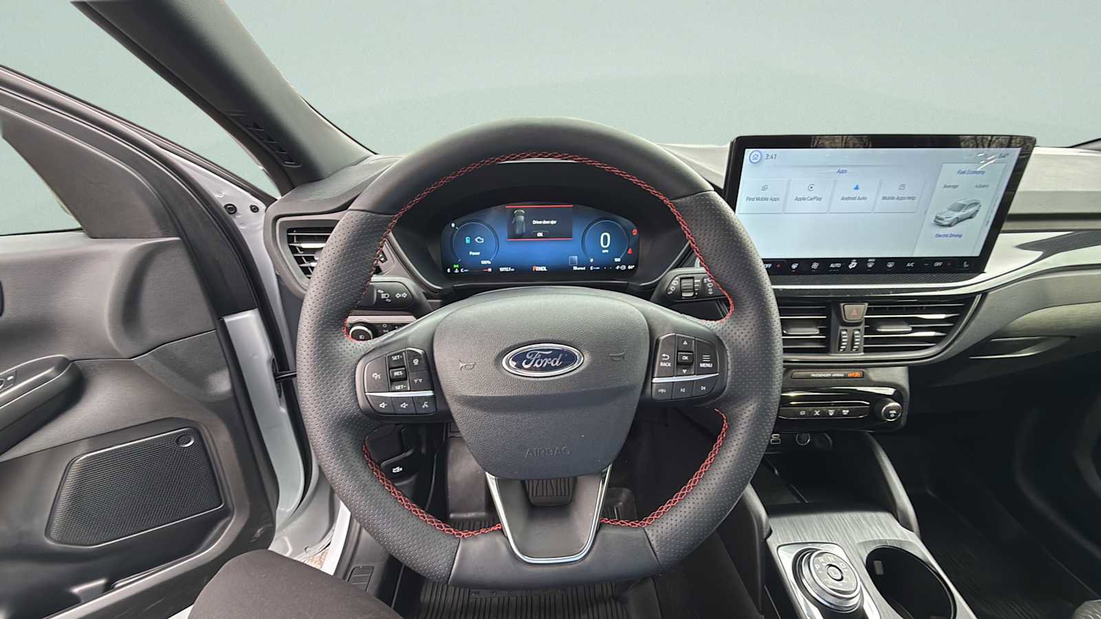 Used 2025 Ford Escape ST-Line Elite w/ Class II Trailer Tow Package image 18