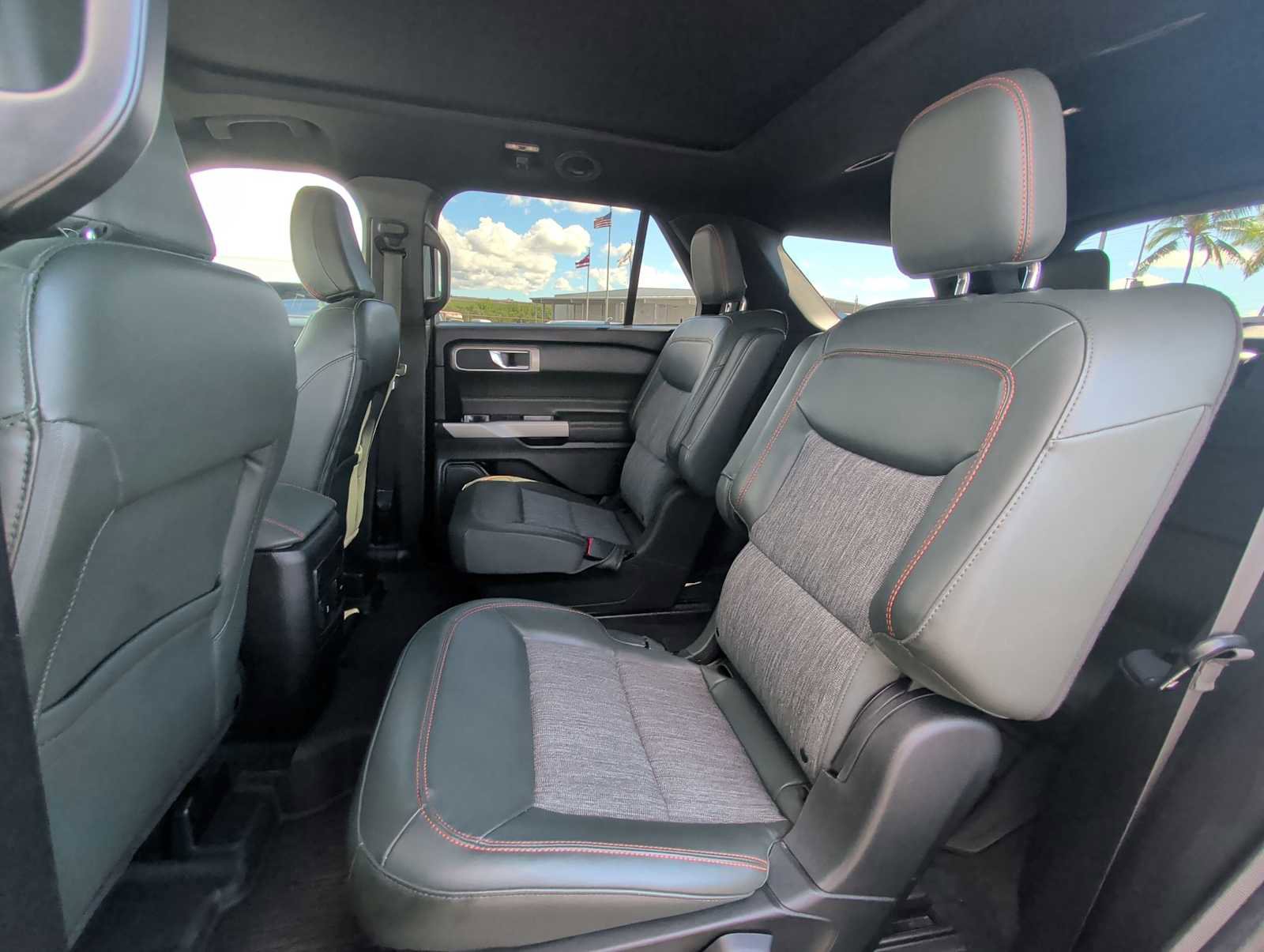 Used 2022 Ford Explorer Timberline image 25