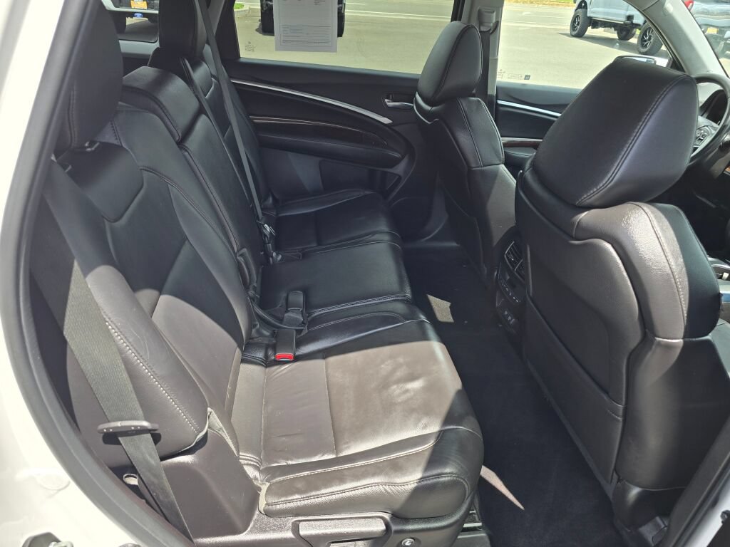 Used 2020 Acura MDX SH-AWD image 12