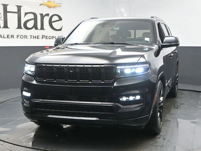 Used 2023 Jeep Grand Wagoneer Series III AWD/4WD image 7