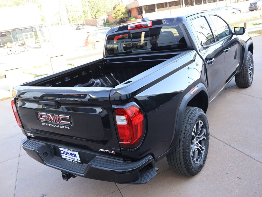 Certified 2024 GMC Canyon AT4 AWD/4WD image 5