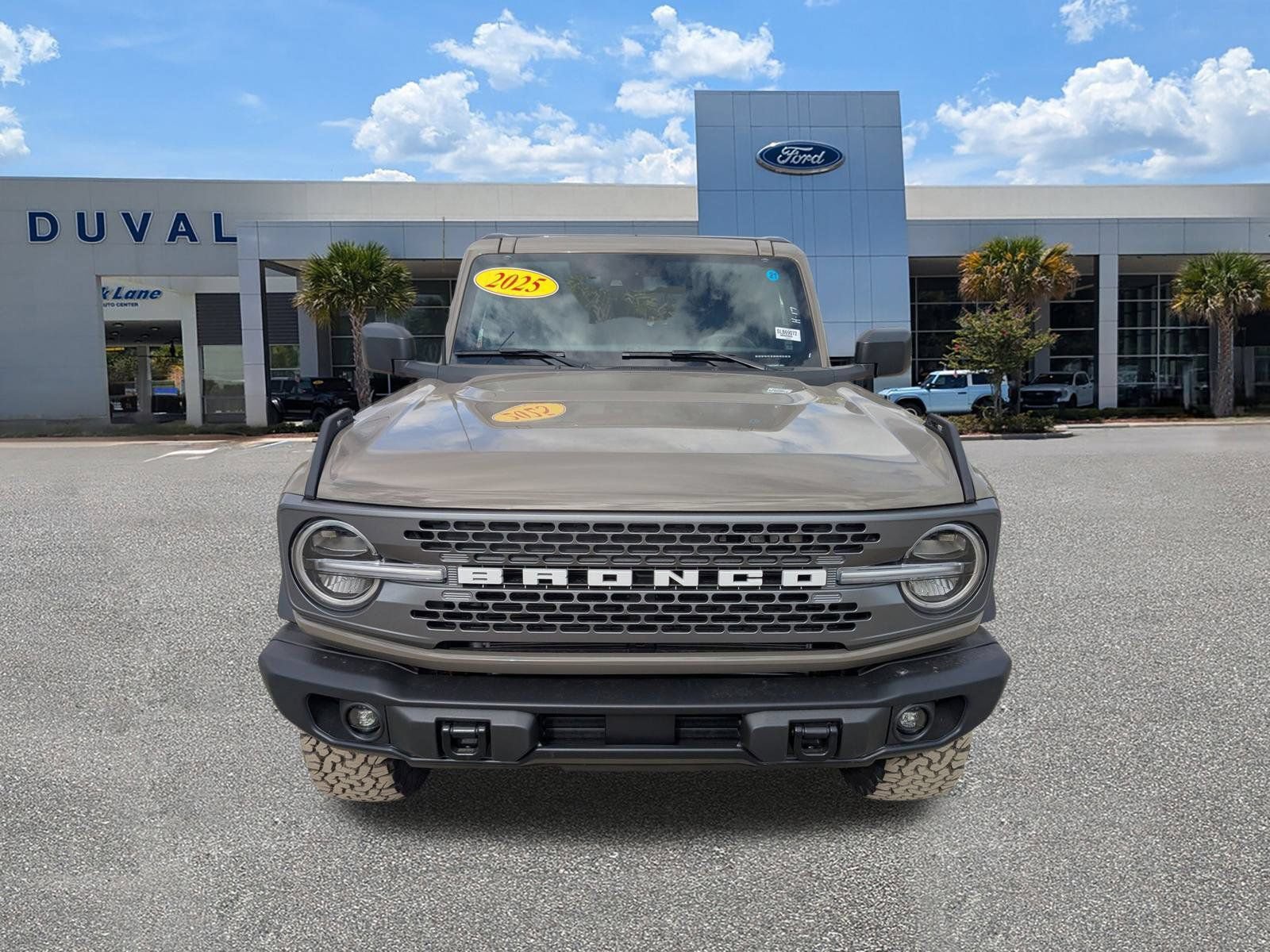New 2025 Ford Bronco Badlands AWD/4WD image 9