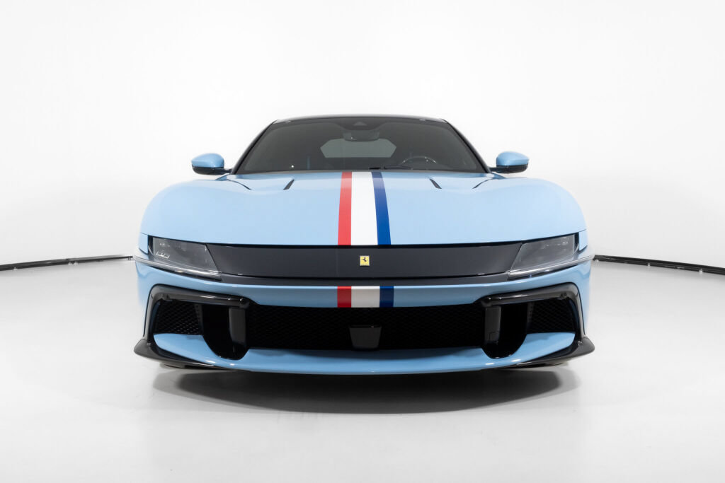 Used 2025 Ferrari 12Cilindri RWD image 13