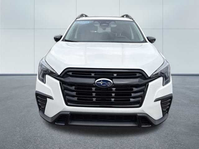 Used 2025 Subaru Ascent Onyx Edition image 13