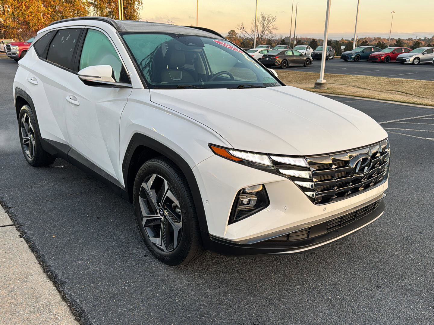 Used 2023 Hyundai Tucson Limited image 6