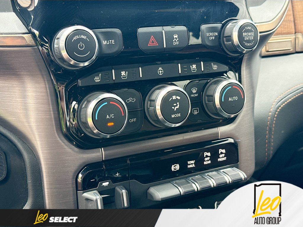 Used 2021 RAM 3500 Limited AWD/4WD image 19