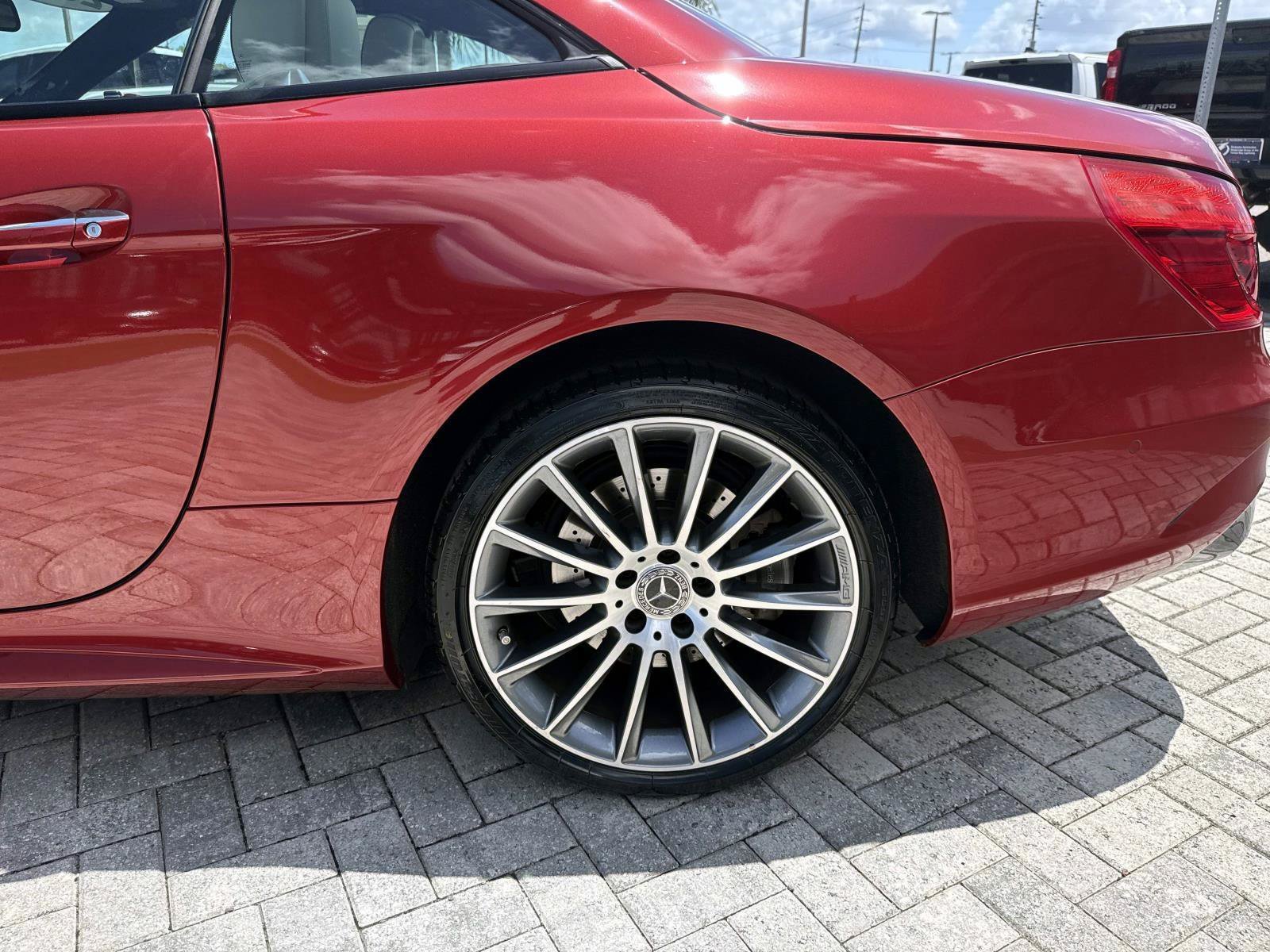 Certified 2020 Mercedes-Benz SL 550 image 10