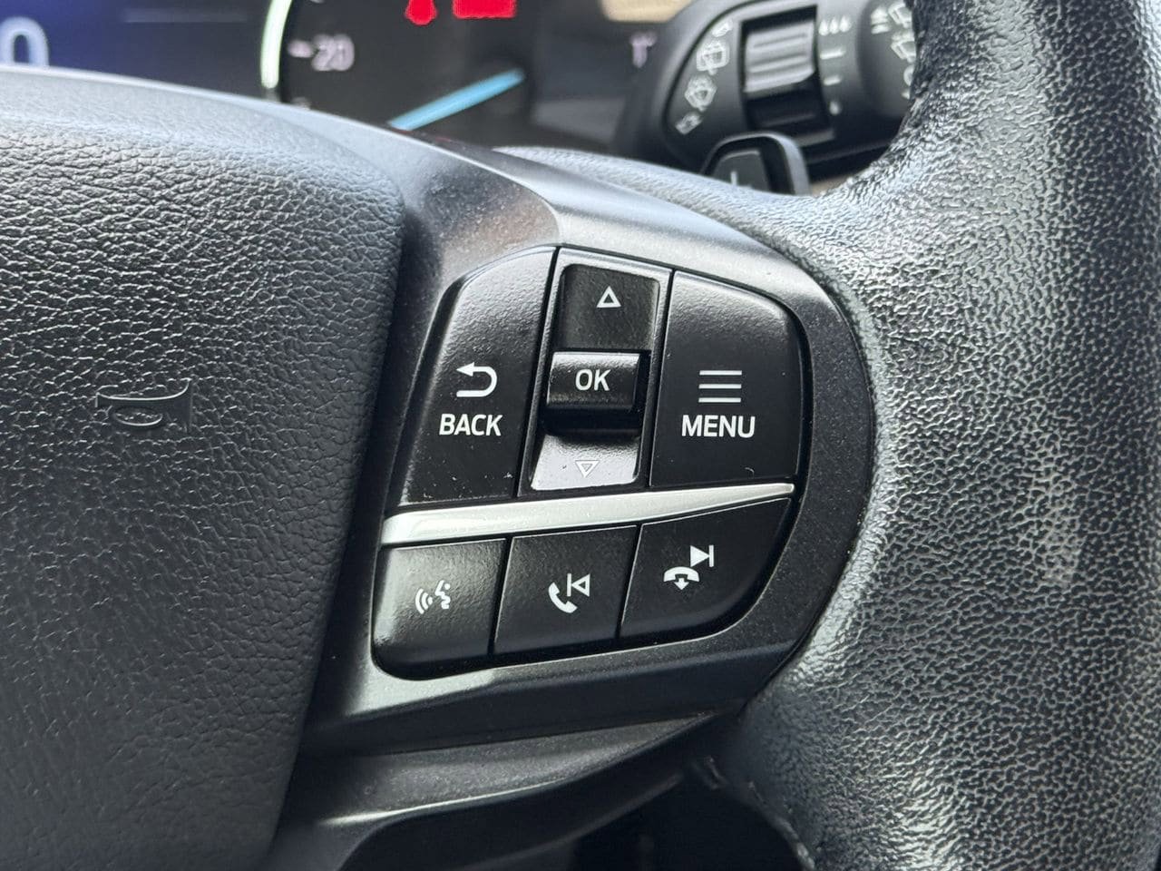 Certified 2020 Ford Explorer XLT RWD image 14