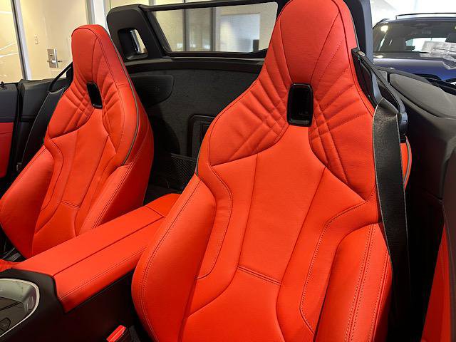 New 2026 BMW Z4 M40i w/ Premium Package image 7