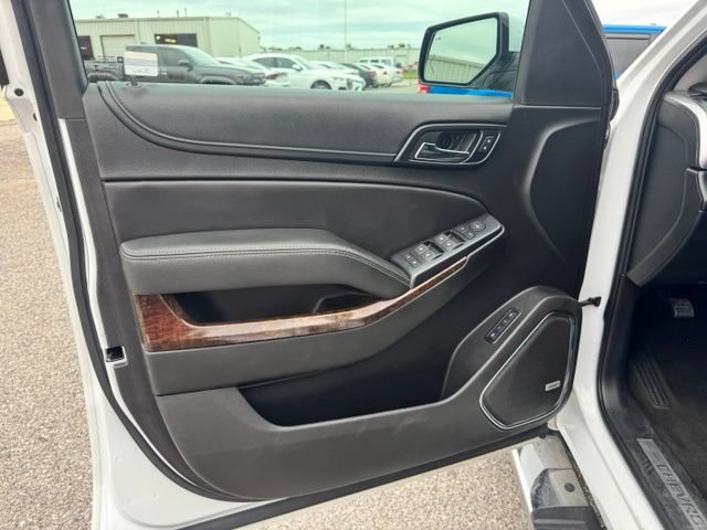 Used 2018 Chevrolet Suburban LT w/ LT Signature Package RWD image 36