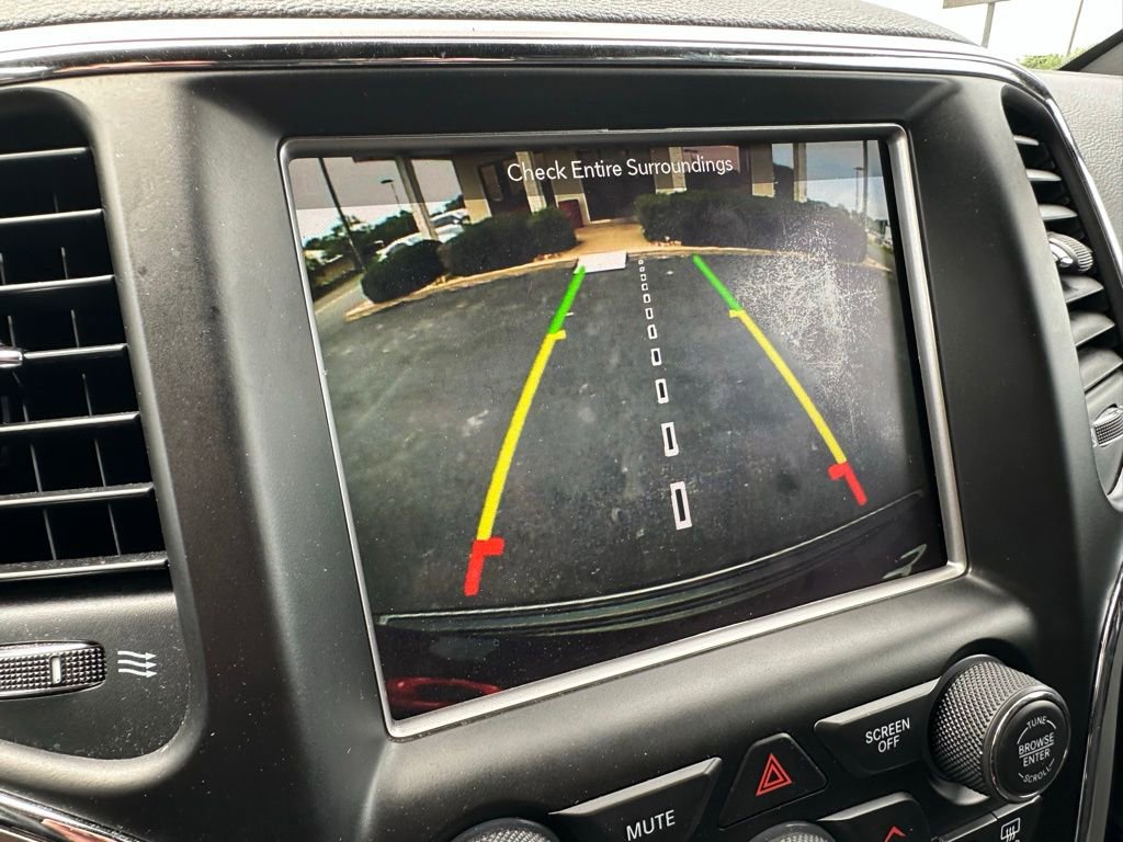 Used 2018 Jeep Grand Cherokee Trailhawk AWD/4WD image 28