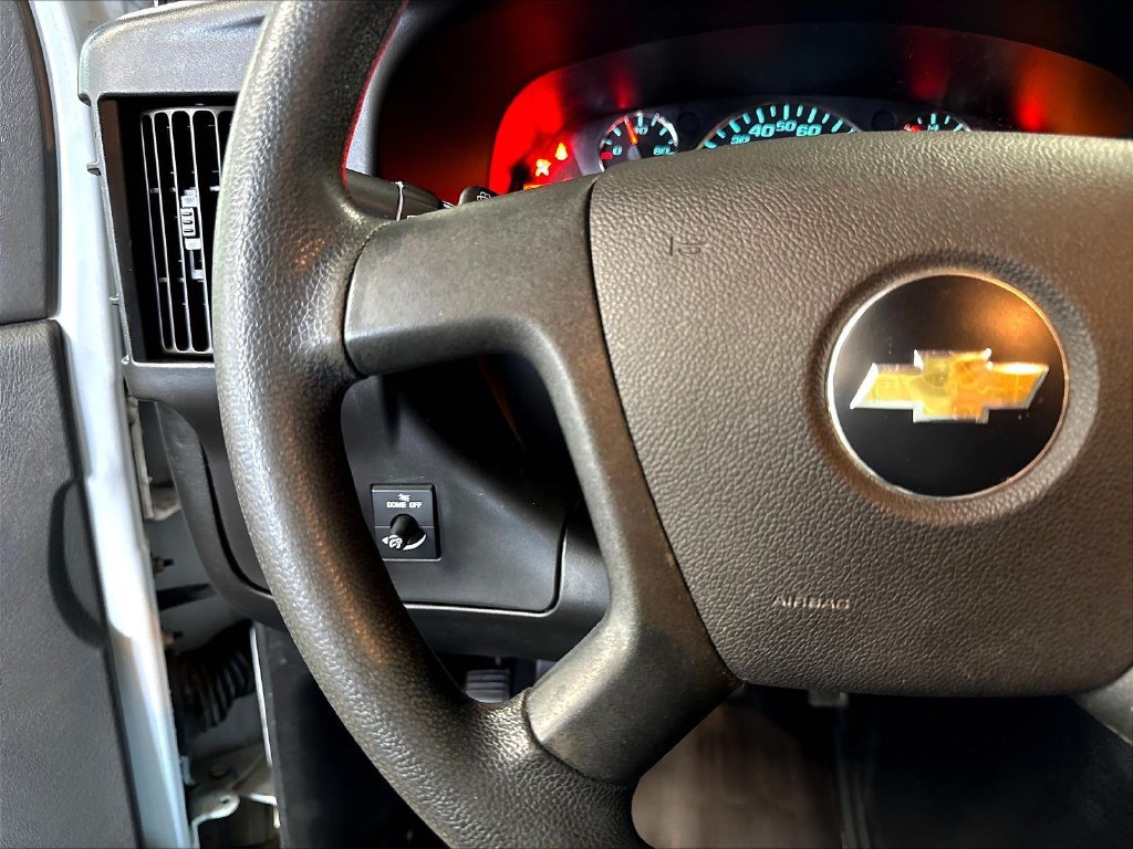 Used 2019 Chevrolet Express 3500 Extended RWD image 13