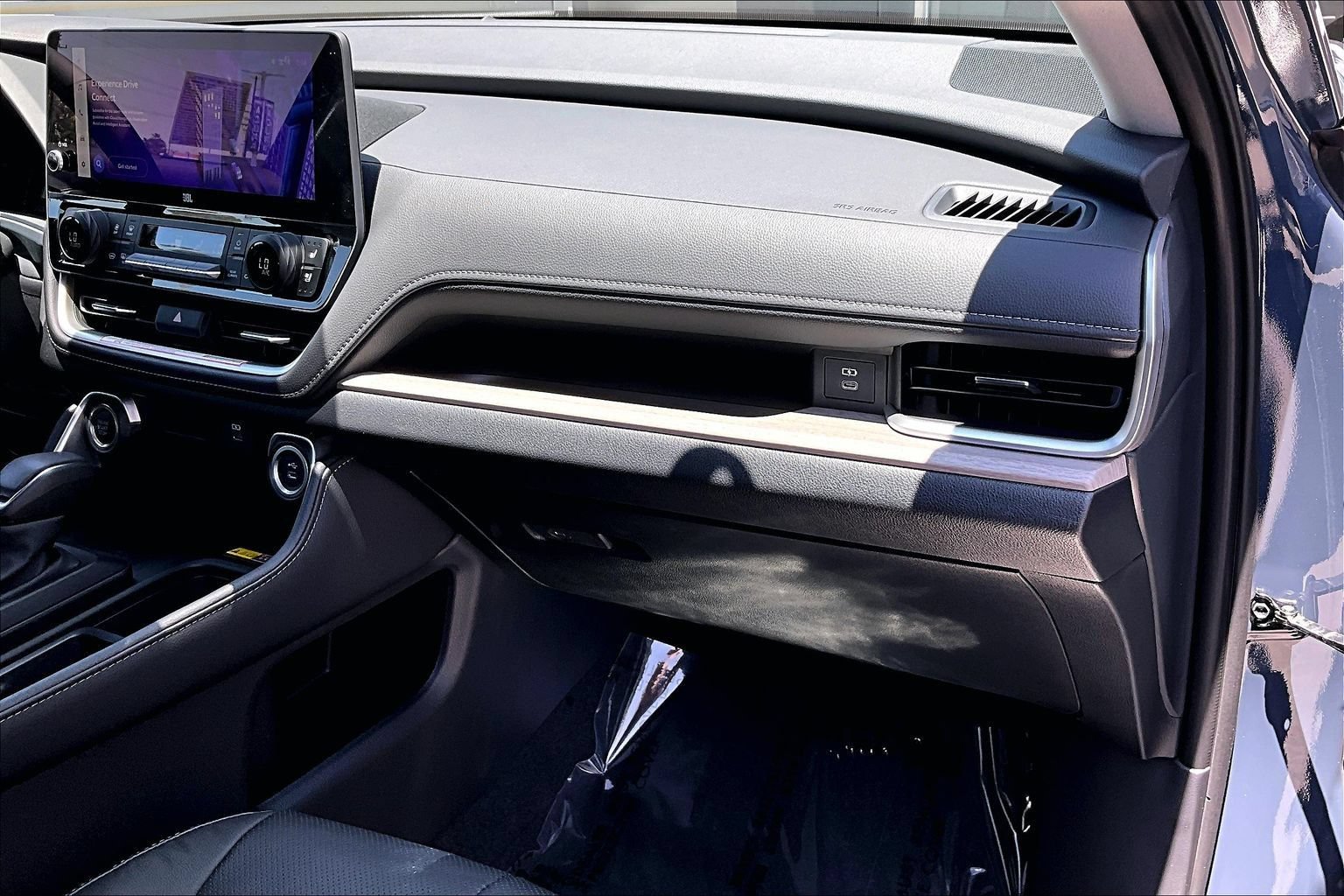 Used 2026 Toyota Grand Highlander AWD image 16