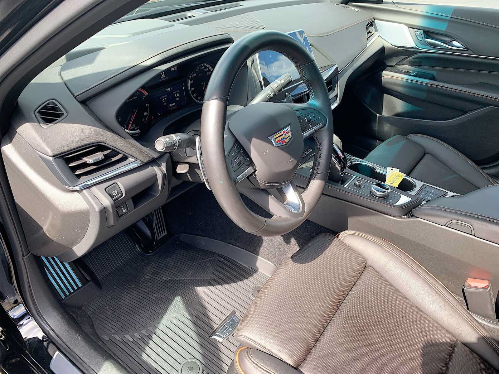 Certified 2025 Cadillac CT4 V w/ Climate Package AWD/4WD image 10