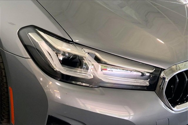 Certified 2023 BMW 540i image 27