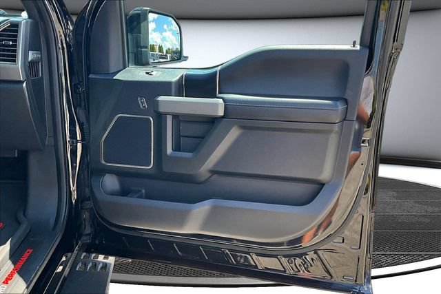 Used 2018 Ford F150 Raptor w/ Equipment Group 802A Luxury AWD/4WD image 27