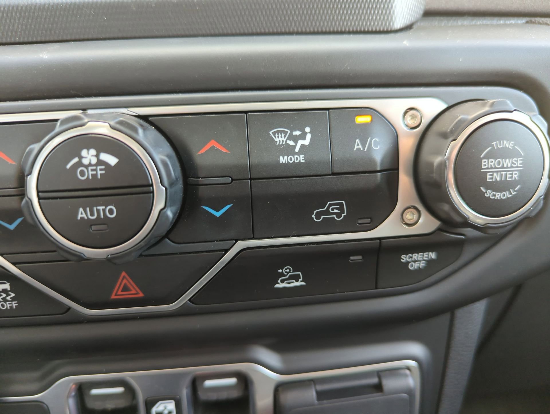 Used 2021 Jeep Gladiator Mojave image 26