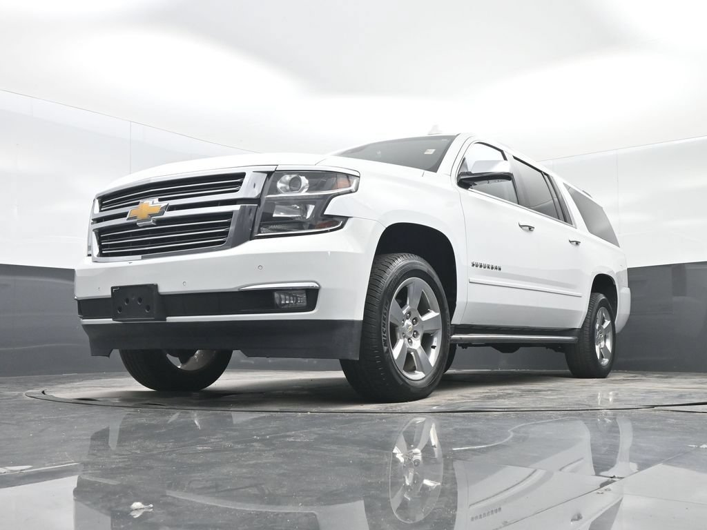 Used 2018 Chevrolet Suburban Premier RWD image 25